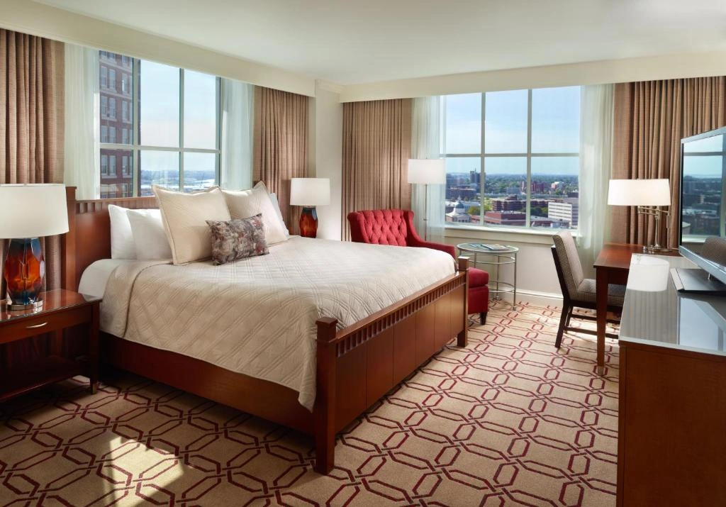 Omni Providence Hotel