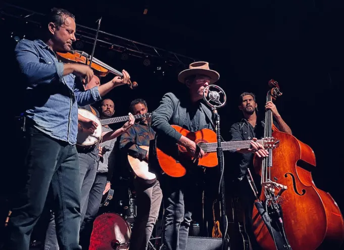Gregory Alan Isakov & The Rhode Island Philharmonic Orchestra